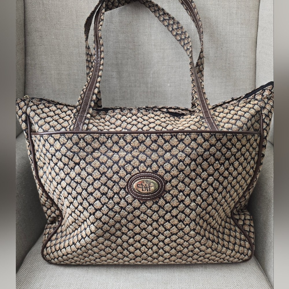 Vintage DVF Tapestry Weekender Tote Bag - Picture 2 of 9